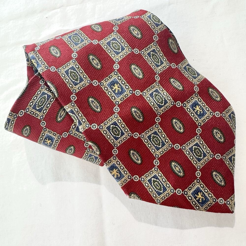 Vintage Tommy Hilfiger Mens 100% Silk Tie Red Navy Green Geometric Made USA